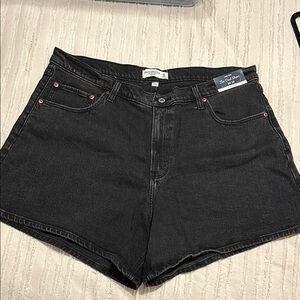 A&F The Dad Short Curve Love